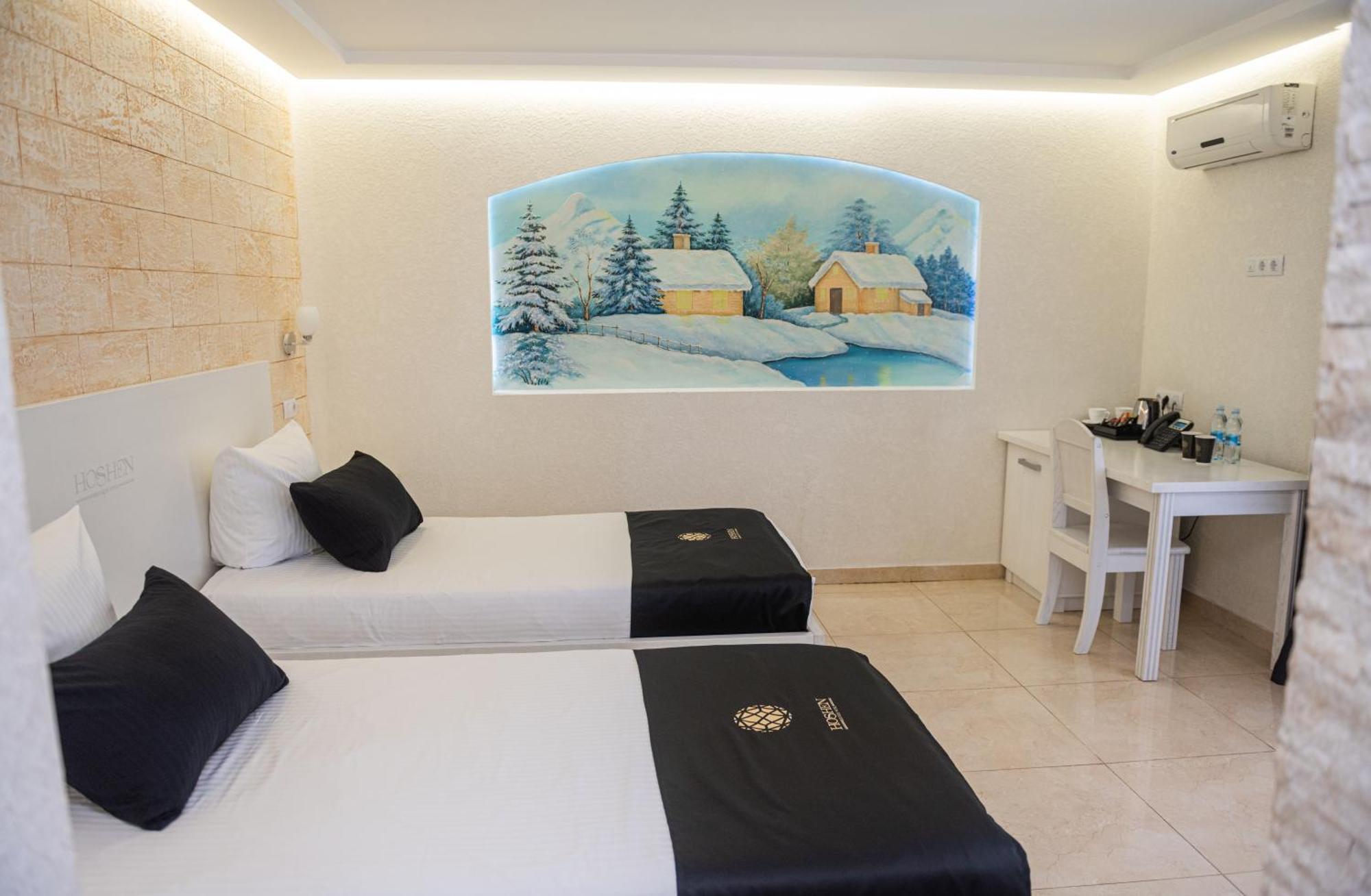 Hoshen Hotel Umanʼ Exterior foto